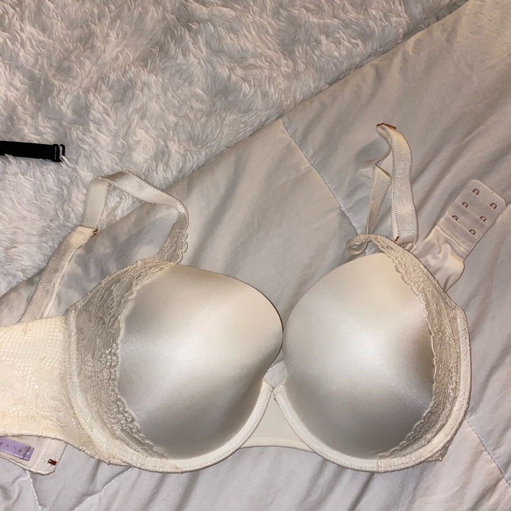 Savage X Fenty Demi bra